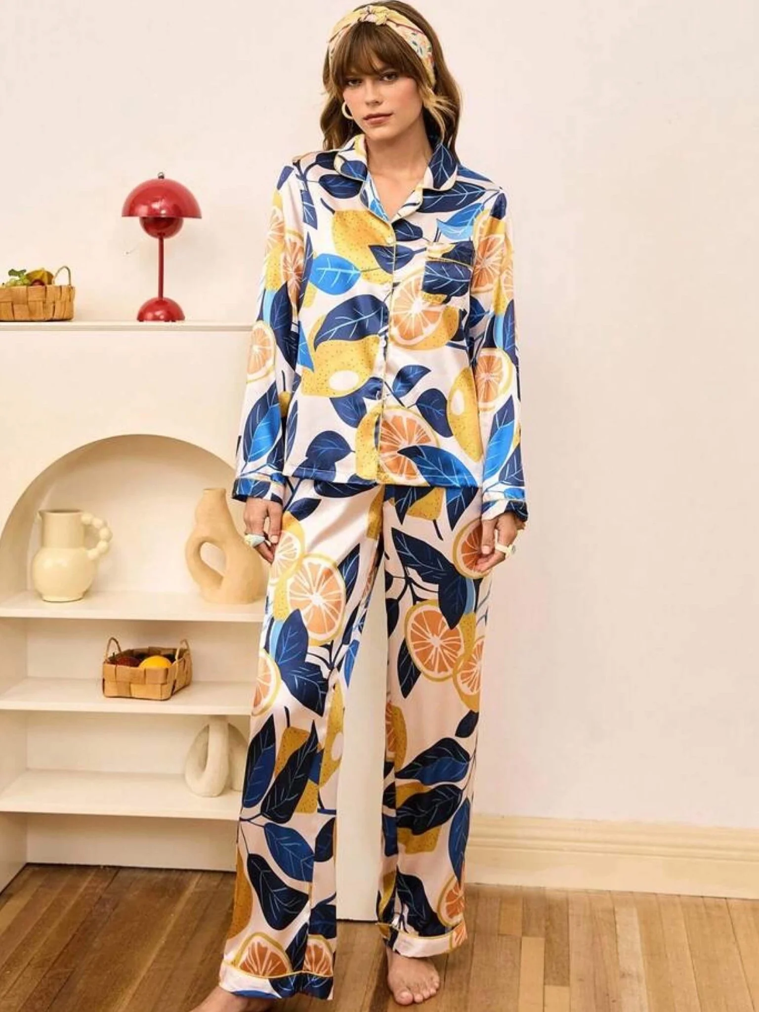 Citrus Fruit and Leaf Print Luxurious Nighty Set