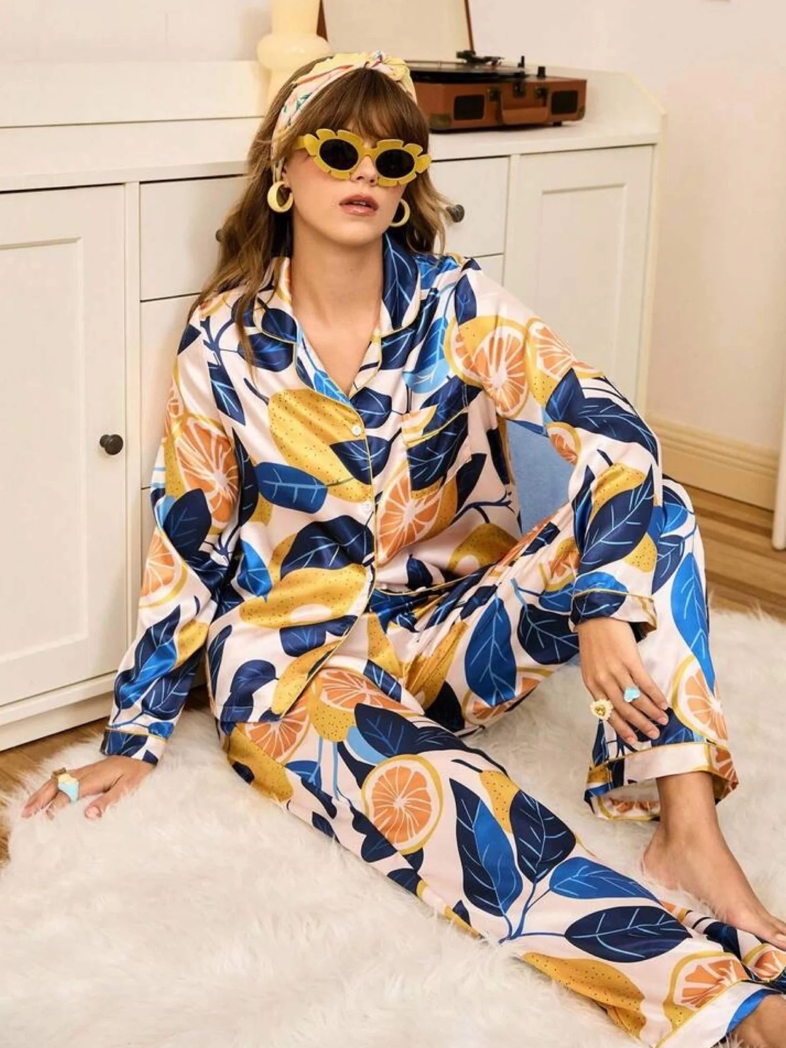 Citrus Fruit and Leaf Print Luxurious Nighty Set - Image 2