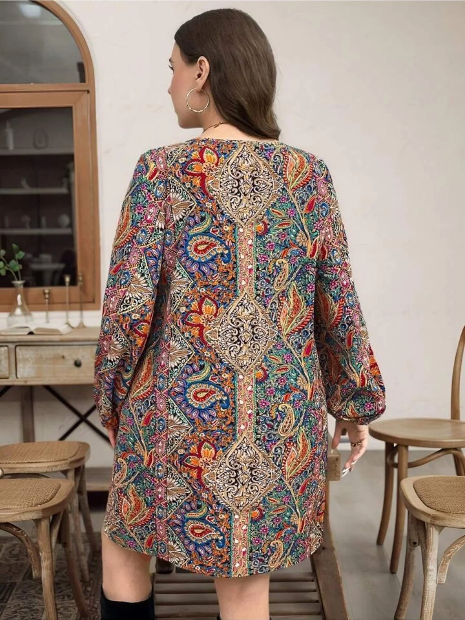 Midnight Regal Paisley Print Shift Dress - Long Sleeve Notched V-Neck Tunic - Image 2