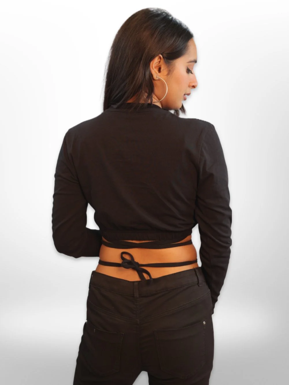 Midriff Flossing Full Sleeve Crop Tops - Image 4