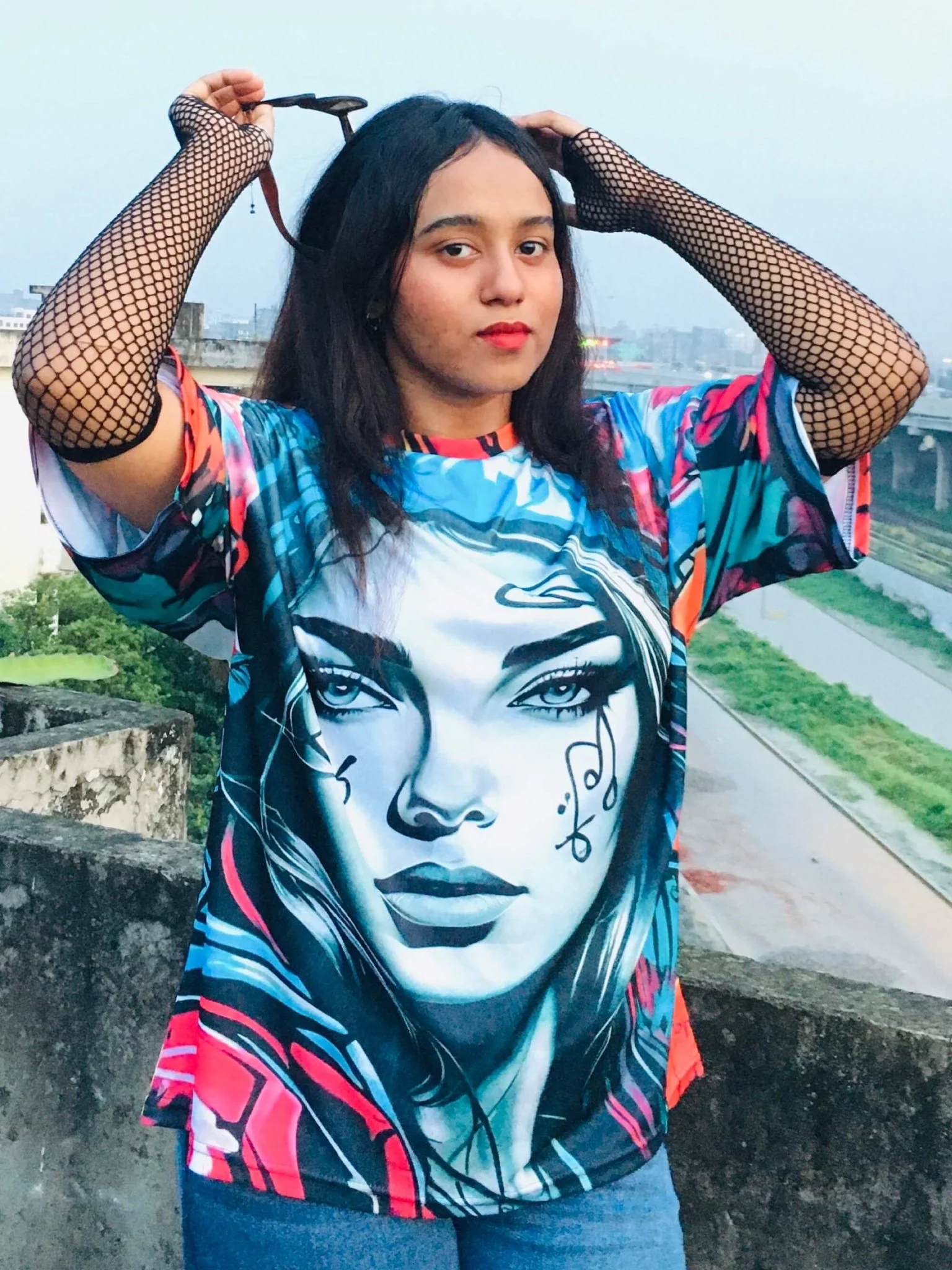 Oversized Picture Printed Tee - Image 4