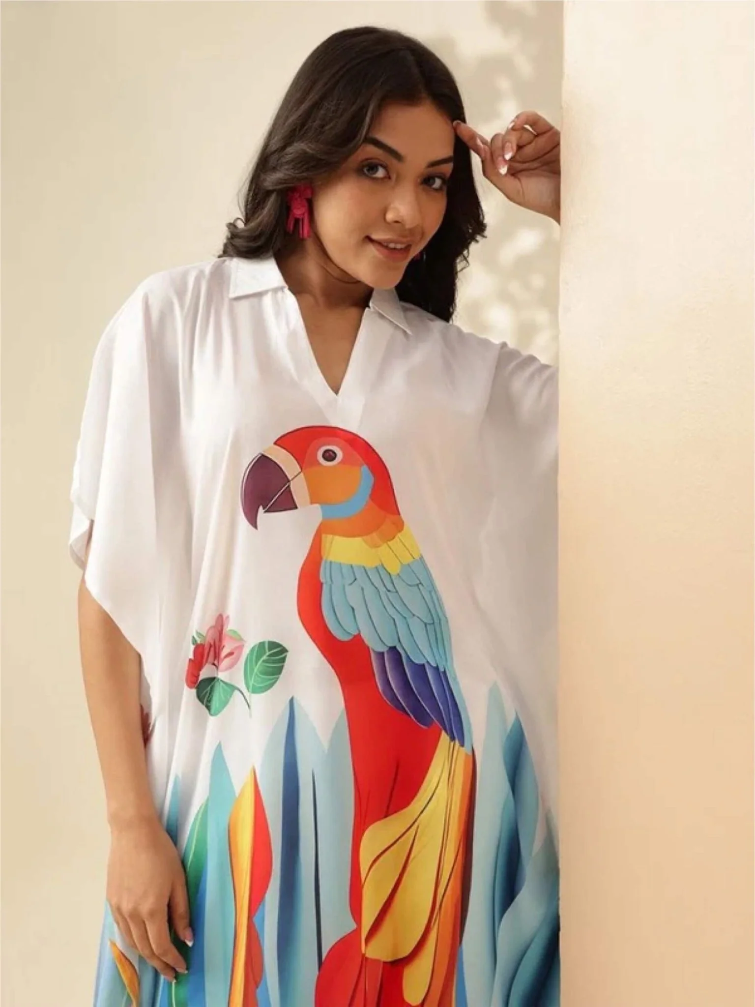 Painted Paradise: Artistic Macaw Print Kaftan Tunic - Image 3
