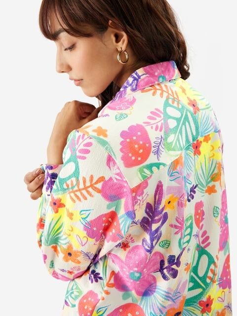 Women’s Tropical Floral Relaxed Fit Button-Up Shirt - Image 3