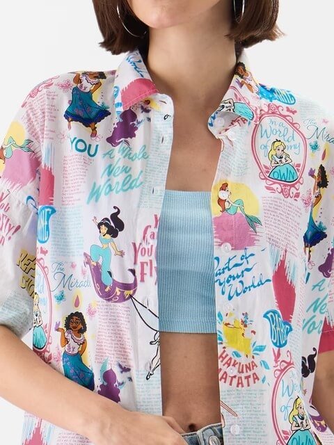 Pop Nostalgia Oversized Graphic Shirt - Retro 90s Aesthetic - Image 2