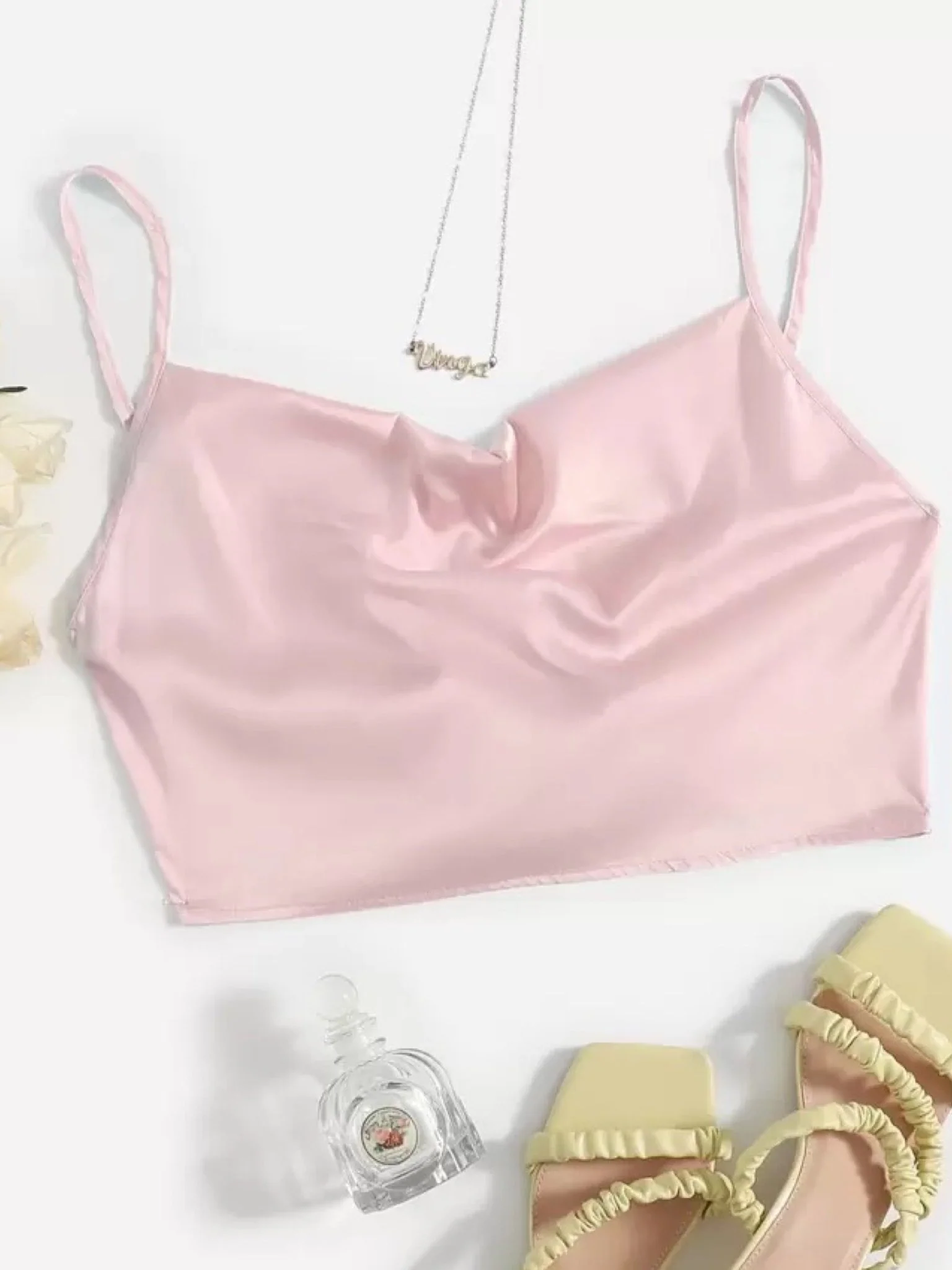 Solid backless crop top - Image 4