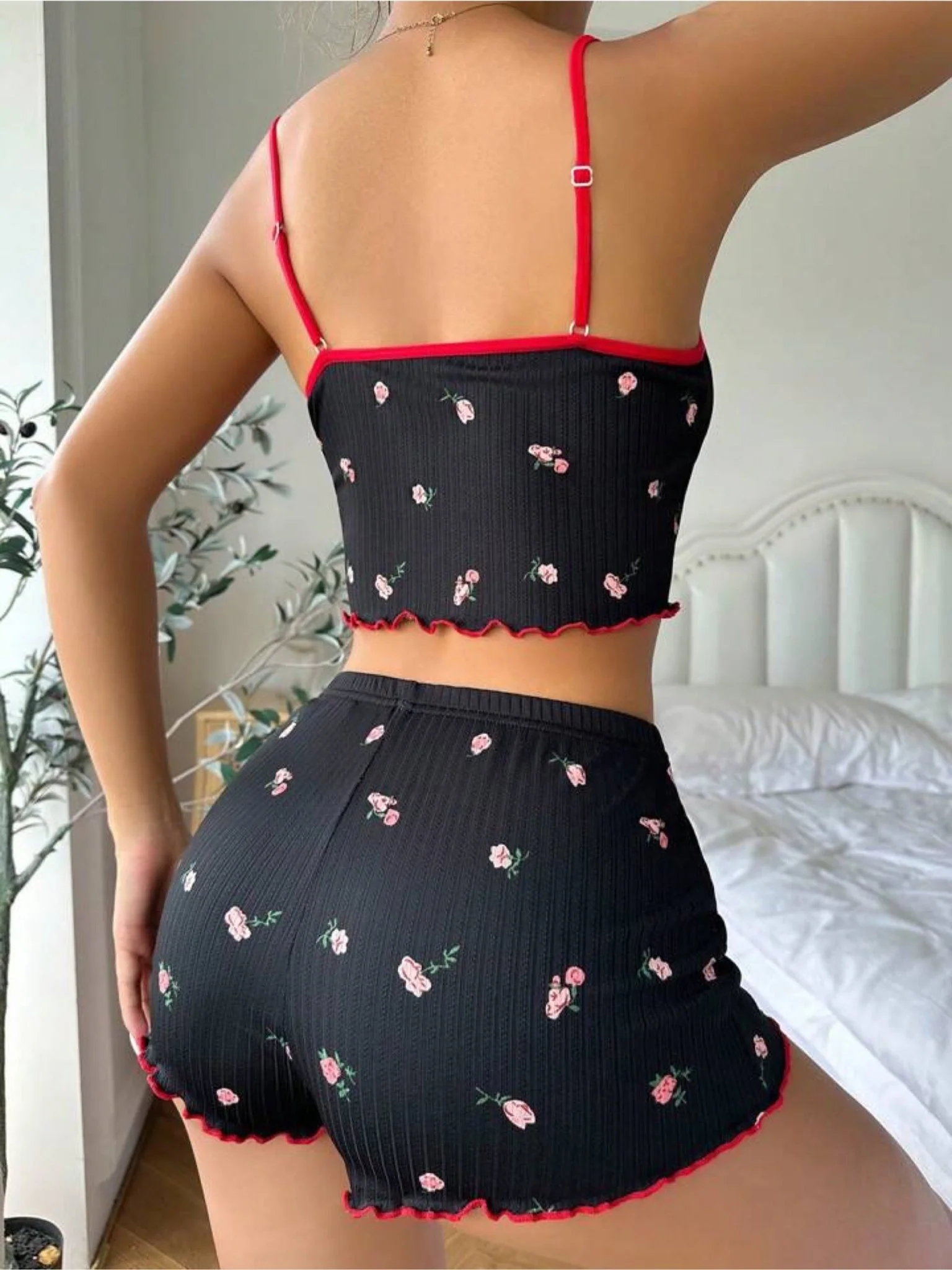 Temu Striped & Floral Print Crew Neck Bow Decor Lettuce Trim Sleepwear Pajama Women's Cami Top & Shorts PJ Set - Image 4