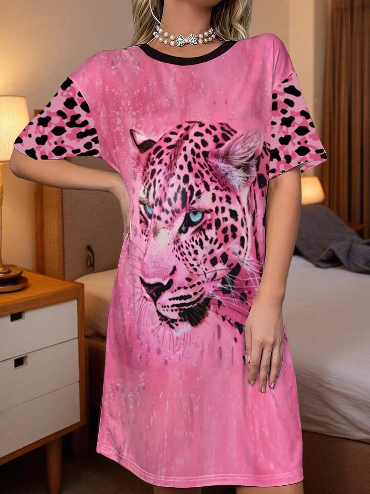 Women’s Graphic T-Shirt Dress Leopard Graphic - Image 3