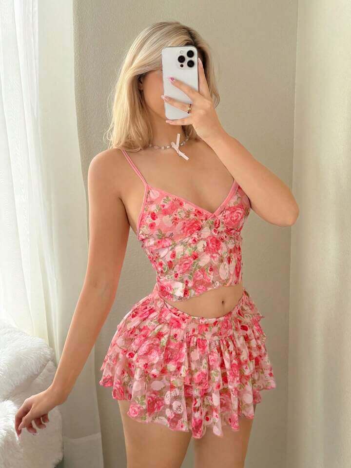 Women's Two-Piece Floral Print Crop Top and Tiered Ruffle Skirt Set - Image 3