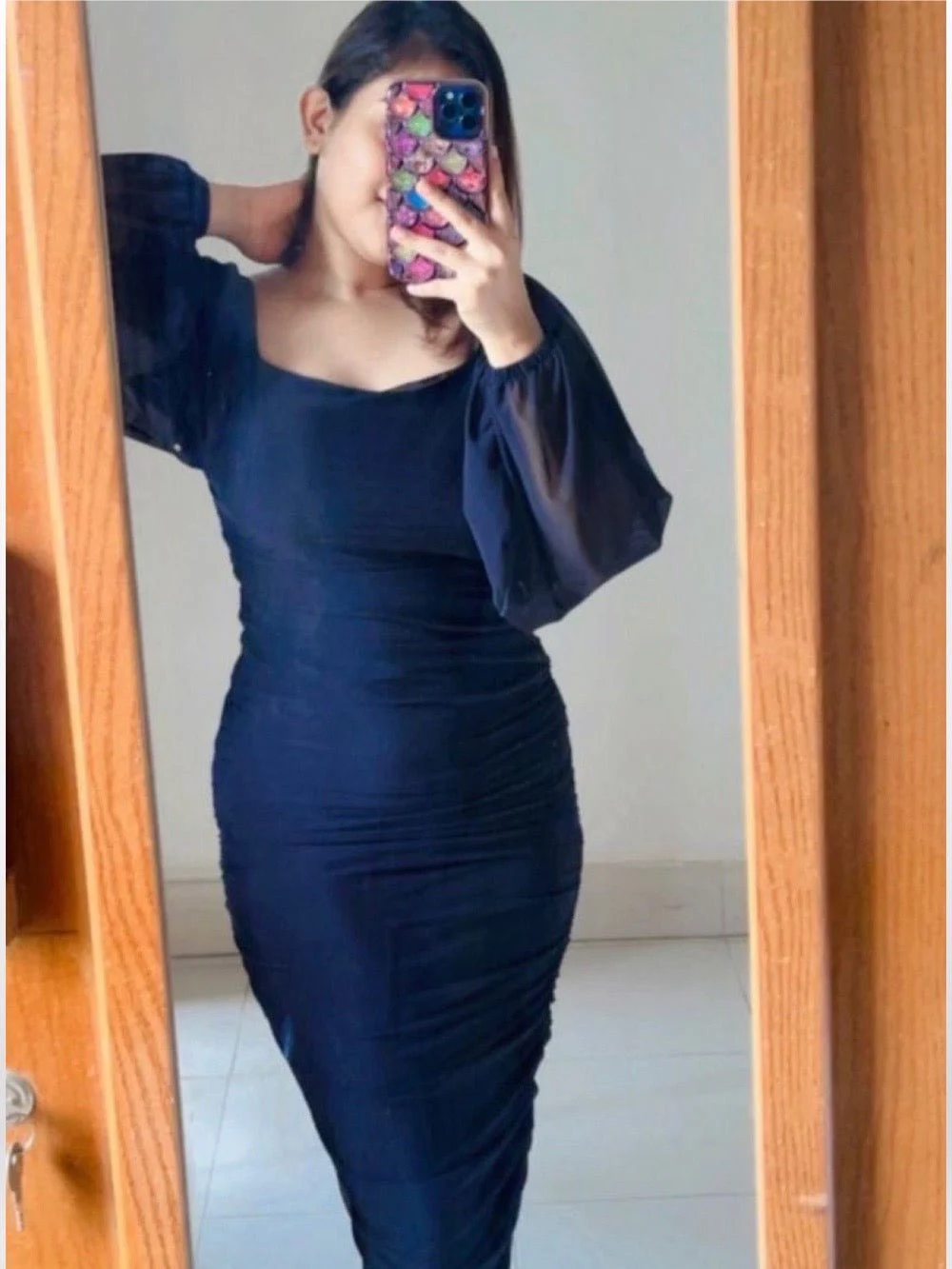 Zip-Ruched Bodycon Dress - Image 5